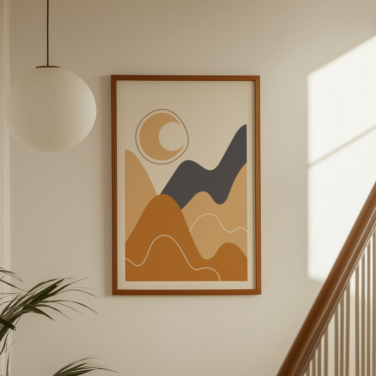 Moonlit Hills grafisk landskapsplakat i jordtoner i moderne lyst interiør ved trapp