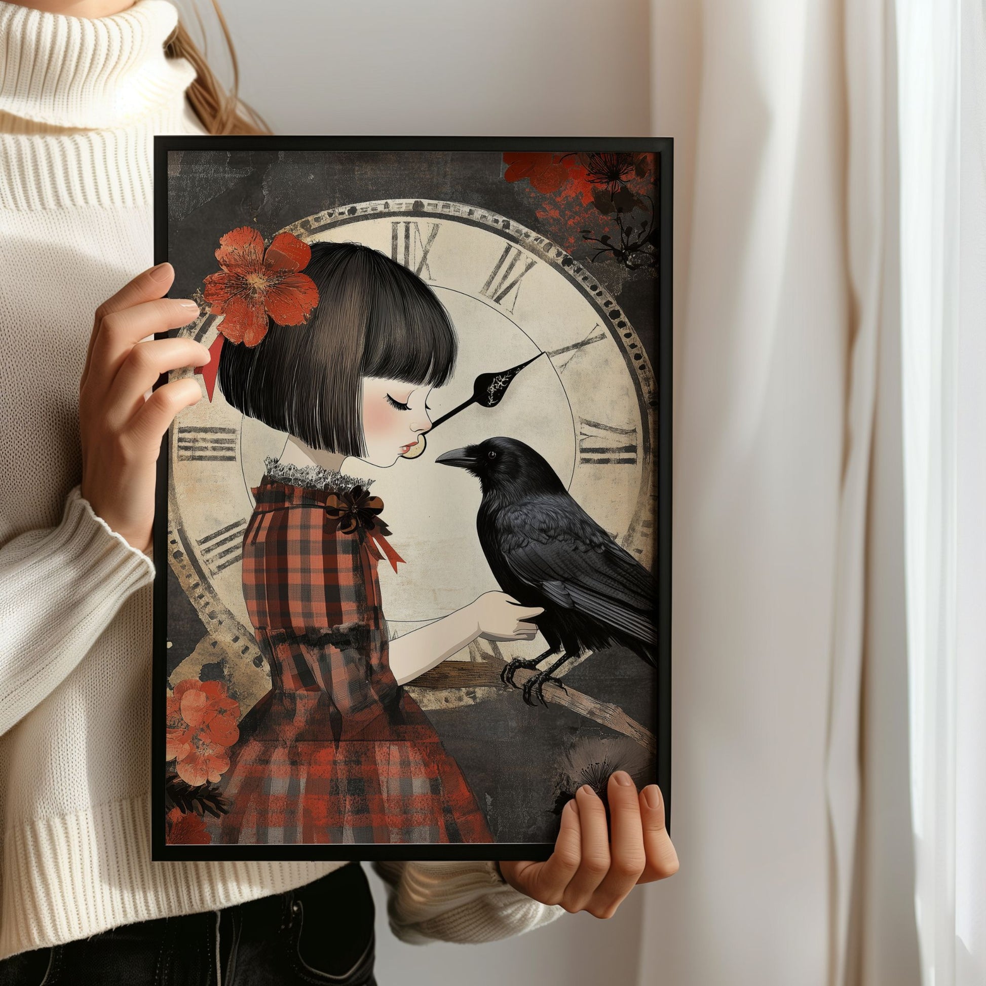 Grafisk kunstplakat av jente i rutete kjole med en ravn foran en stor antikk klokke – vintageinspirert motiv med varme toner og poetisk uttrykk. Illustrasjon viser plakat uten hvit kant i sort ramme.