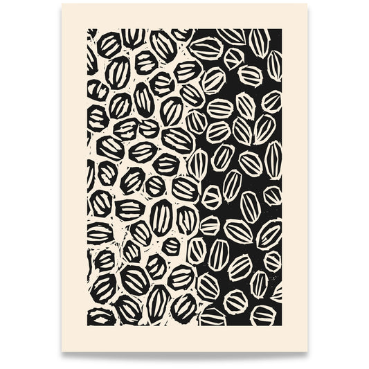 Nordic Botanical No4 – grafisk botanisk plakat med organisk mønster i sort og krem.