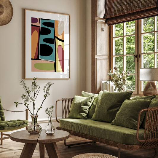 Organic Mosaic No2 plakat i varm stue med grønn sofa og naturlige materialer