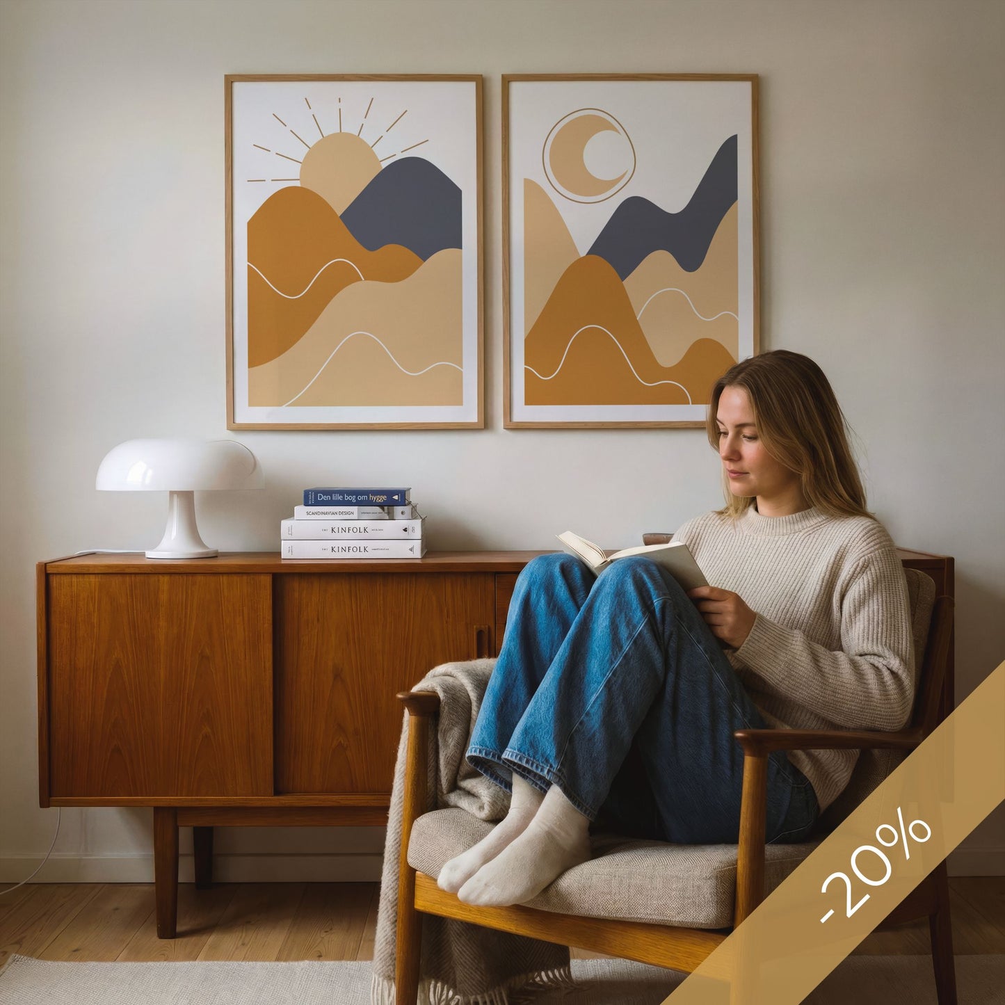 Rising Sun og Moonlit Hills Boho Wall Art DUO med to grafiske landskapsplakater i varme jordtoner – 20 % rabatt