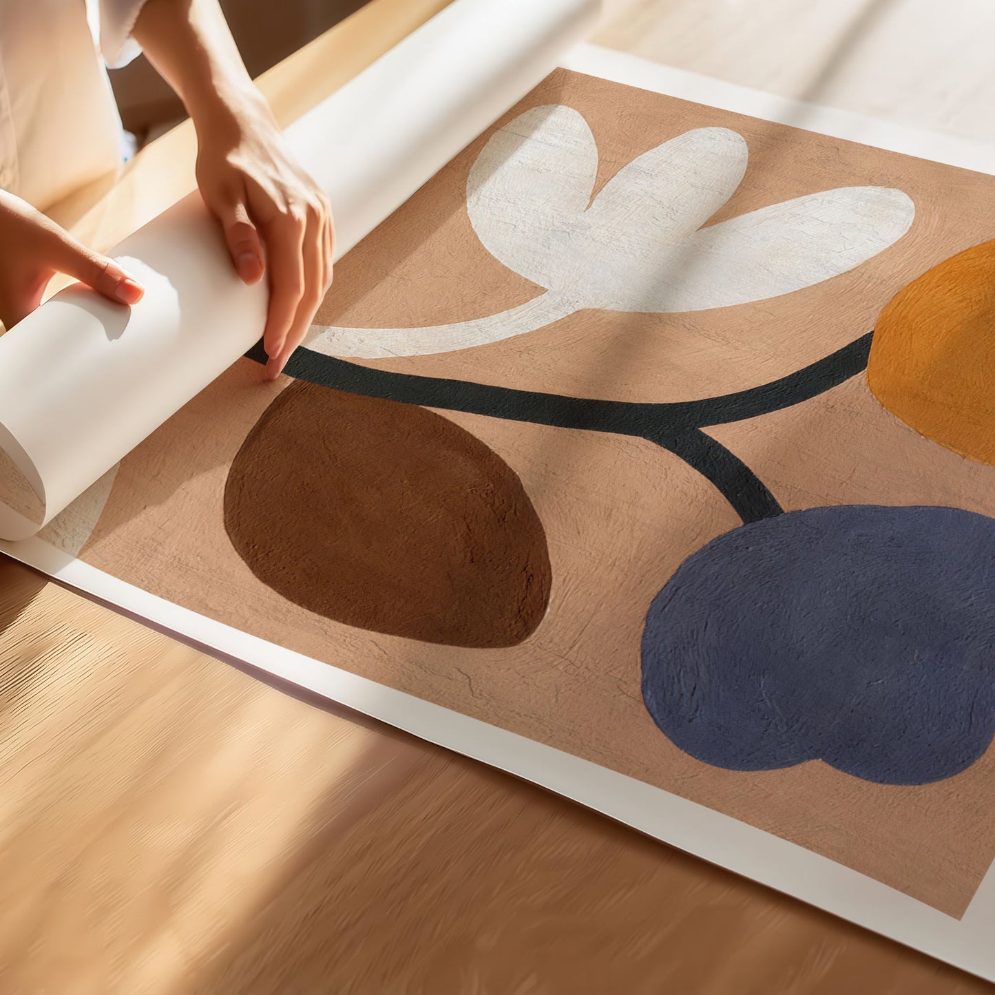 Detaljbilde av Spring Bloom Nordic Petals kunstplakat som viser tekstur og farger i blomsterillustrasjonen
