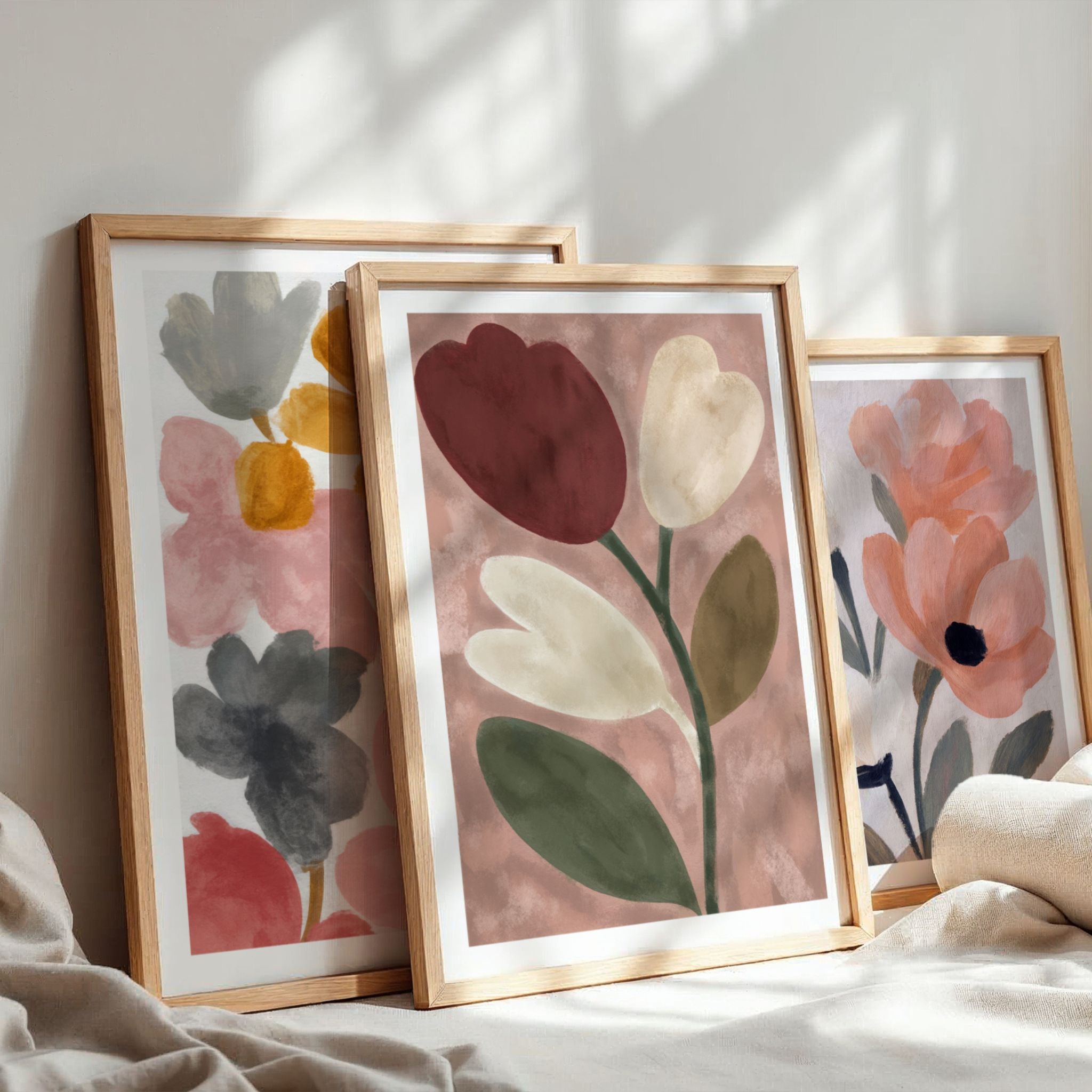 Spring Bloom Rustic Tulip plakat vist sammen med andre blomsterplakater fra Spring Bloom Collection
