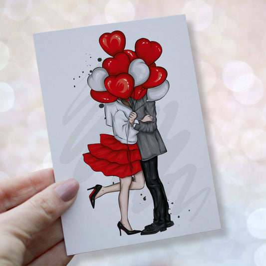 Illustrert valentineskort med kjærestepaar som omfavner hverandre bak røde og hvite hjerteballonger, romantisk og moderne stil. Kortet holdes i en hånd.